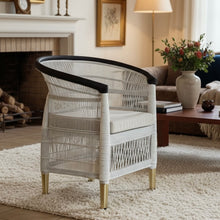 Cargar imagen en el visor de la galería, SILLA MALAWI SAVANNA GOLD