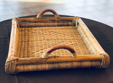Charger l'image dans la galerie, MAMBA MUEBLES BANDEJA AFRICANA ARTESANAL COMPLEMENTOS BANDEJA AFRICANA DE RATÁN NATURAL