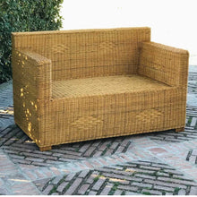 Cargar imagen en el visor de la galería, MAMBA MUEBLES SOFÁ LAGO MALAWI DE MIMBRE SOFAS SOFÁ LAGO MALAWI 2 PLAZAS DE RATAN NATURAL PARA EXTERIOR O COMEDOR