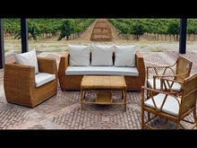 Charger et lire la vidéo dans la visionneuse de la Galerie, MAFUMU ÉDITION SPÉCIALE ENSEMBLE DE JARDIN EN ROTIN NATUREL POUR 6 PERSONNES