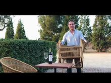 Cargar y reproducir el video en el visor de la galería, SILLÓN MANGOCHI DE RATÁN NATURAL PARA EXTERIOR O COMEDOR