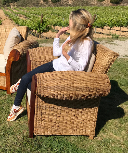 SUMMER TRENDS: COLONIAL STYLE FURNITURE
