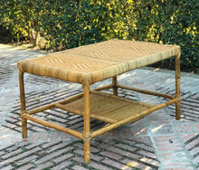 Load image into Gallery viewer, MAMBA MUEBLES MESA CENTRAL DE CONJUNTO DE JARDÍN SAFARI MESA MESA SAFARI DE RATÁN NATURAL PARA EXTERIOR O COMEDOR
